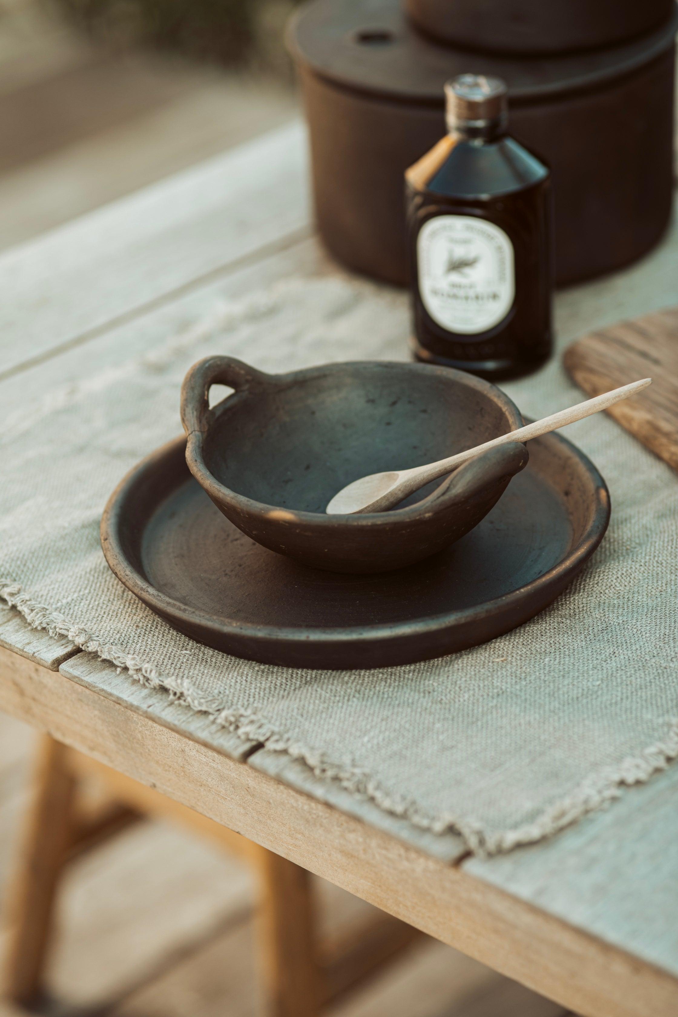 serving bowl (handles)