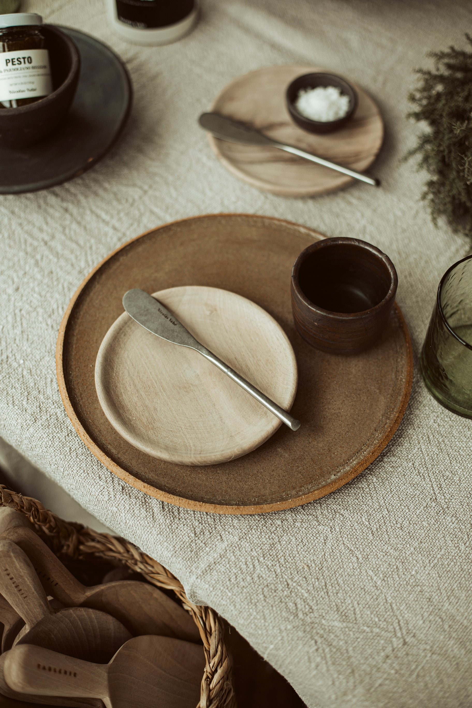 TABLEWARE